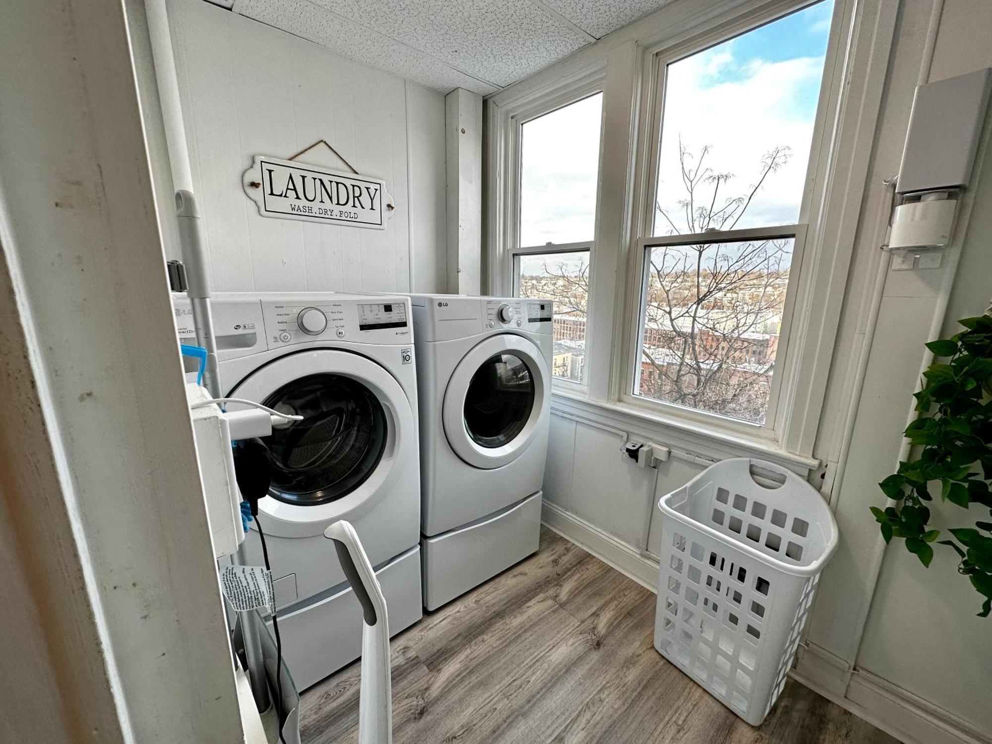3-A Diamond In Yonkers, Ny Apartment Ngoại thất bức ảnh